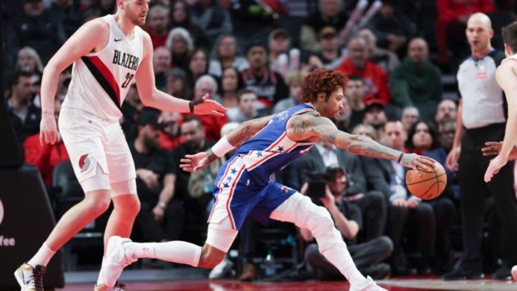 Philadelphia 76ers y Portland Trail Blazers se enfrentan en la NBA 1