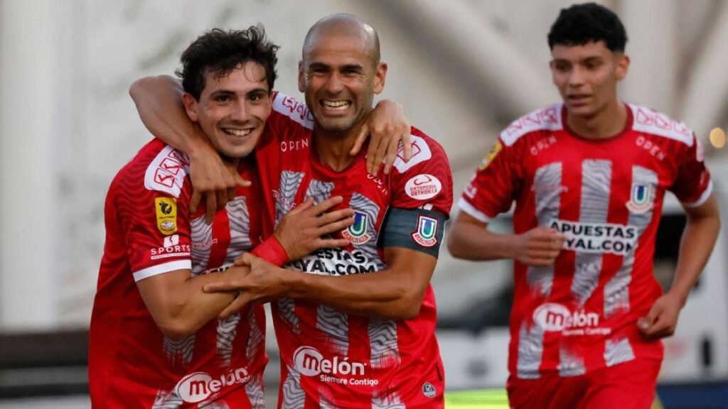 Unión La Calera venció a Cobresal y alcanzó a O'Higgins en la cima de la Liga de Primera